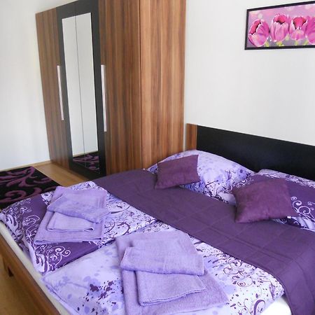 Motel Madona Bańska Bystrzyca Zewnętrze zdjęcie
